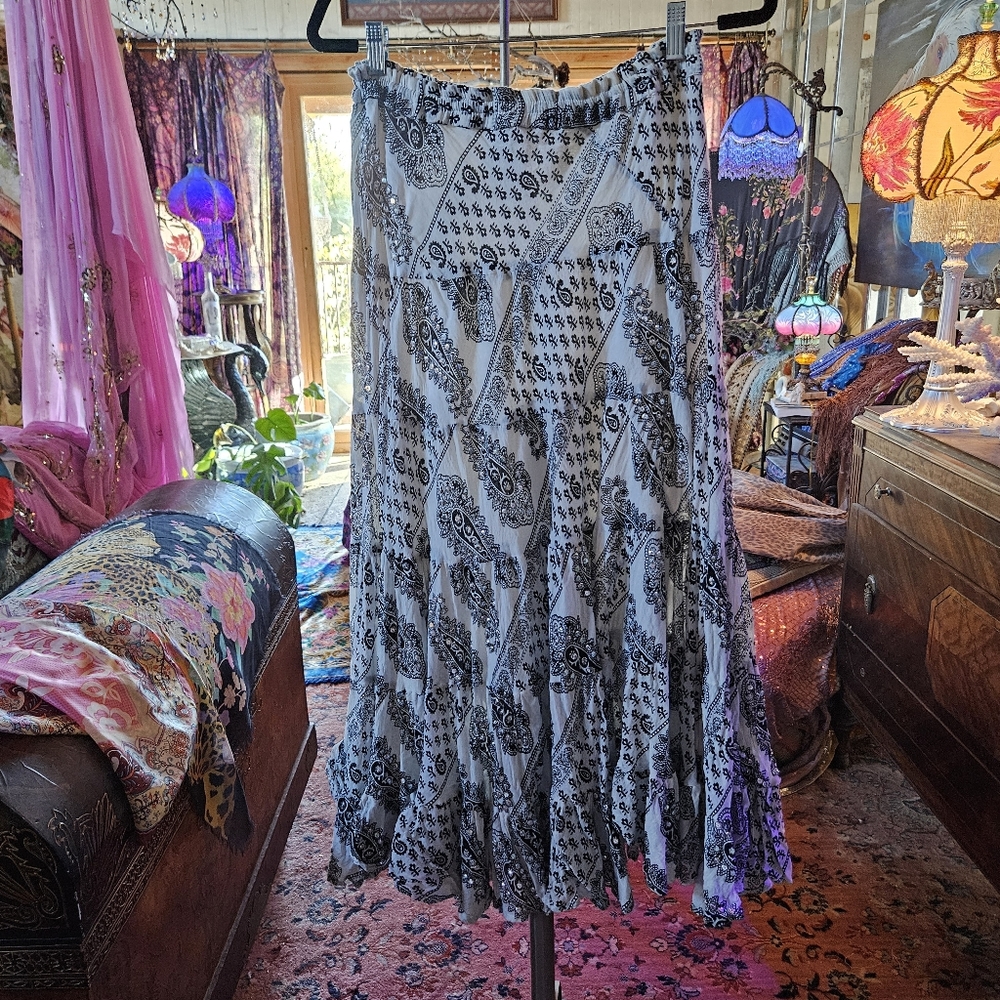 Sequin Ruffle Skirt - Picture 2 of 4